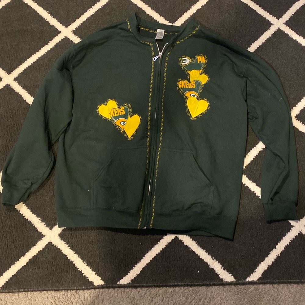 Women’s Gildan Zip up Stitched Sweater